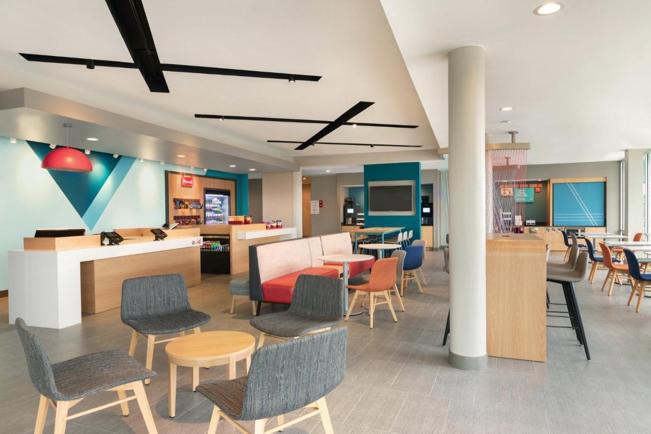 Avid Hotels - Guadalajara Av Vallarta Pte By Ihg Zapopan Exteriör bild