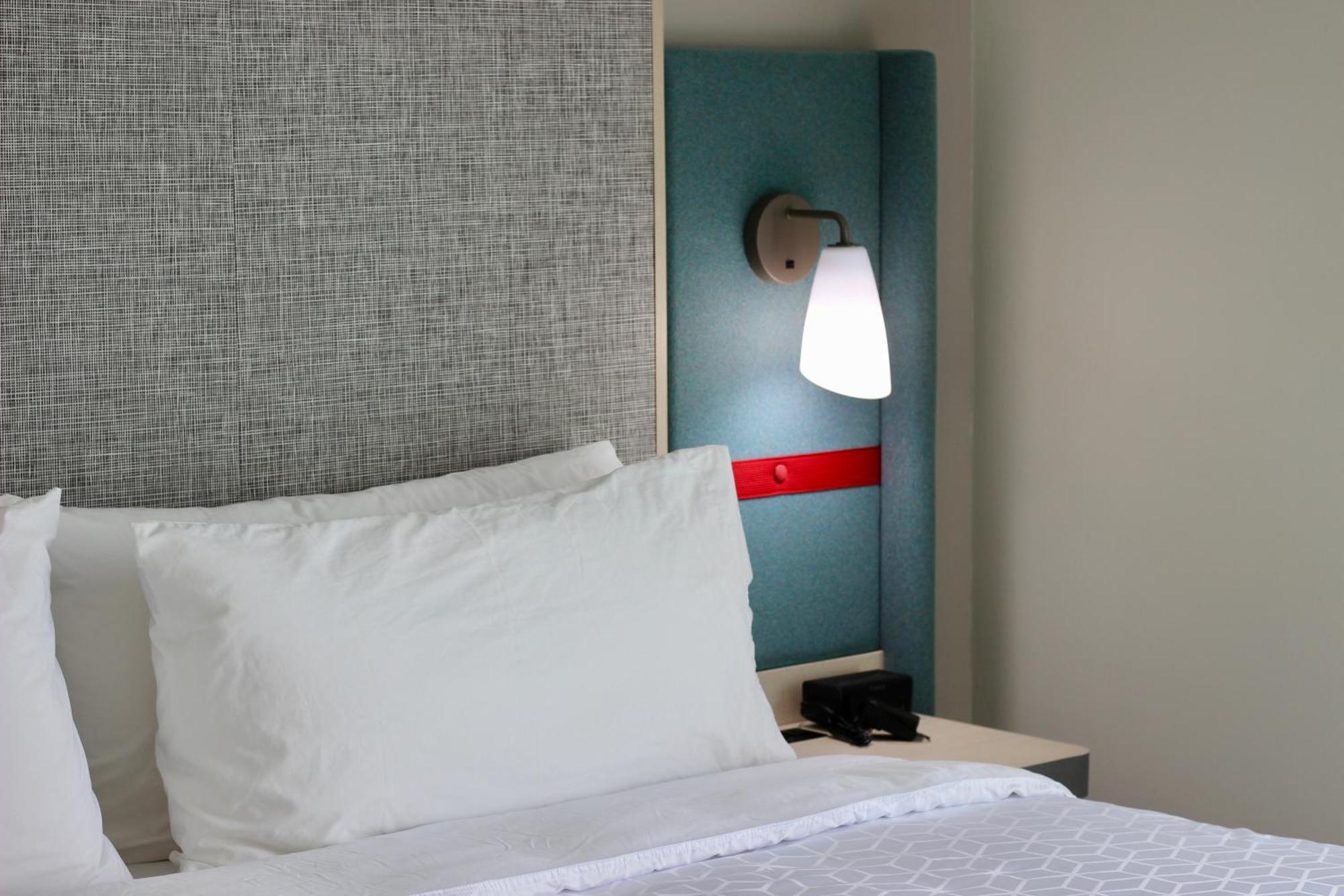 Avid Hotels - Guadalajara Av Vallarta Pte By Ihg Zapopan Exteriör bild